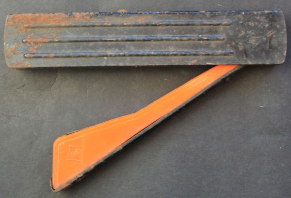 SWF Personalcar-Turnsignal 6 Volt metal 1935 (0065)